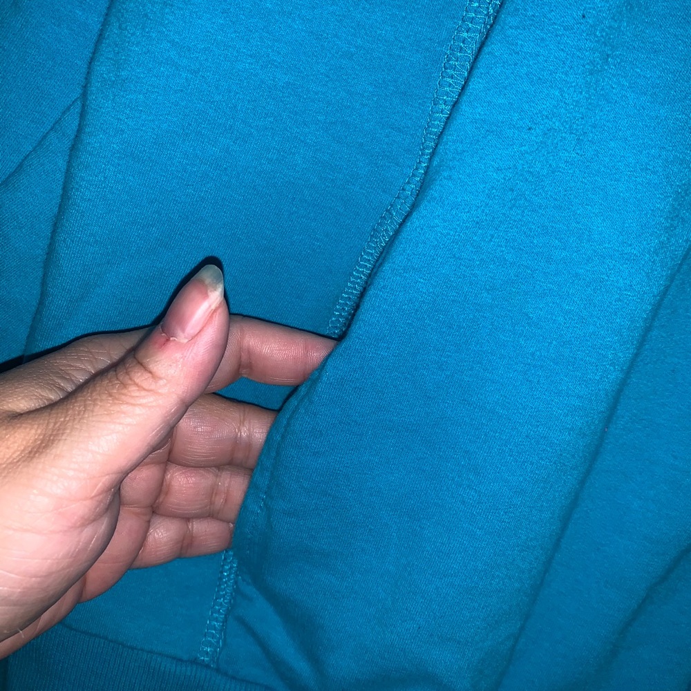 Fabletics Pullover Women’s Size Large - Picture 3 of 6